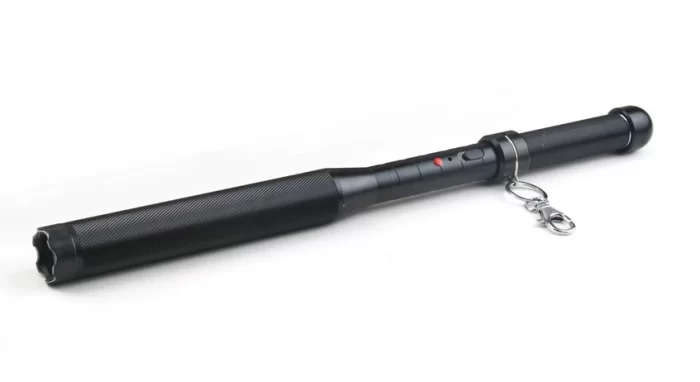 BEAR ARMS STUN BATON W/FLASHLIGHT 1000KV