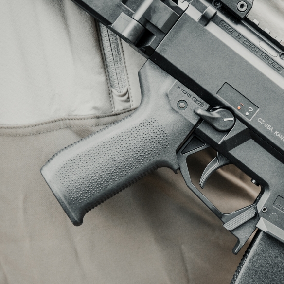 MAGPUL MOE-EVO GRIP CZ SCORPION EVO 3 - Image 5